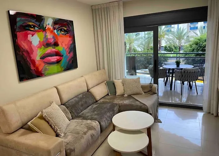 By The Beach, Cala De Benidorm Apartament *